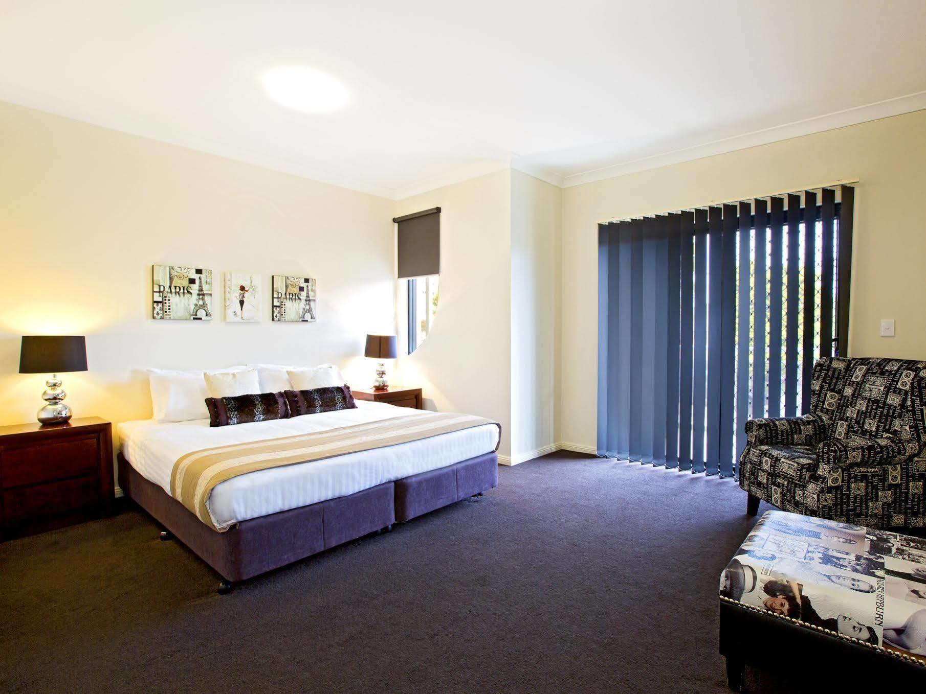 Astina Serviced Apartments - Central Penrith Esterno foto