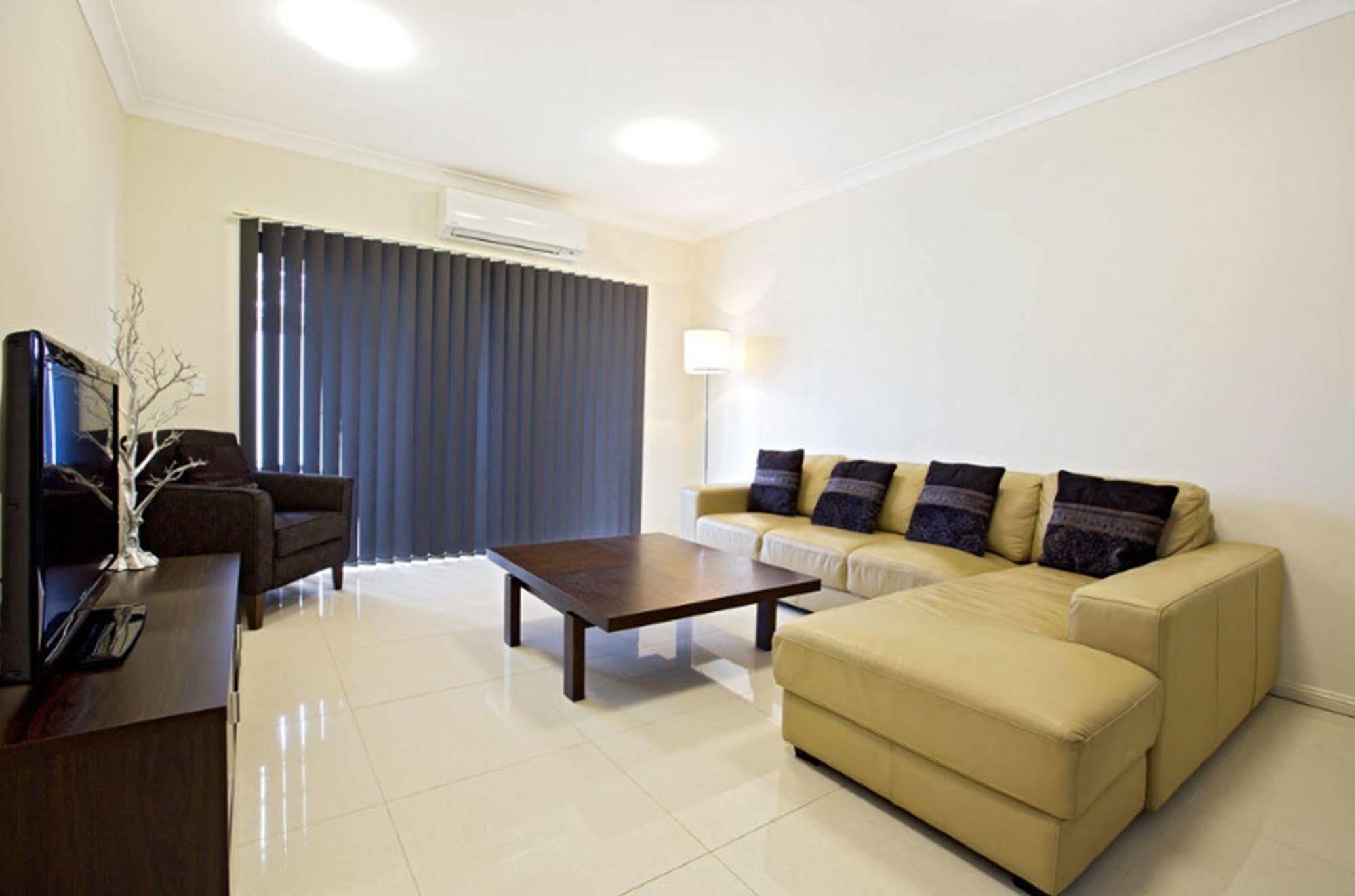 Astina Serviced Apartments - Central Penrith Esterno foto