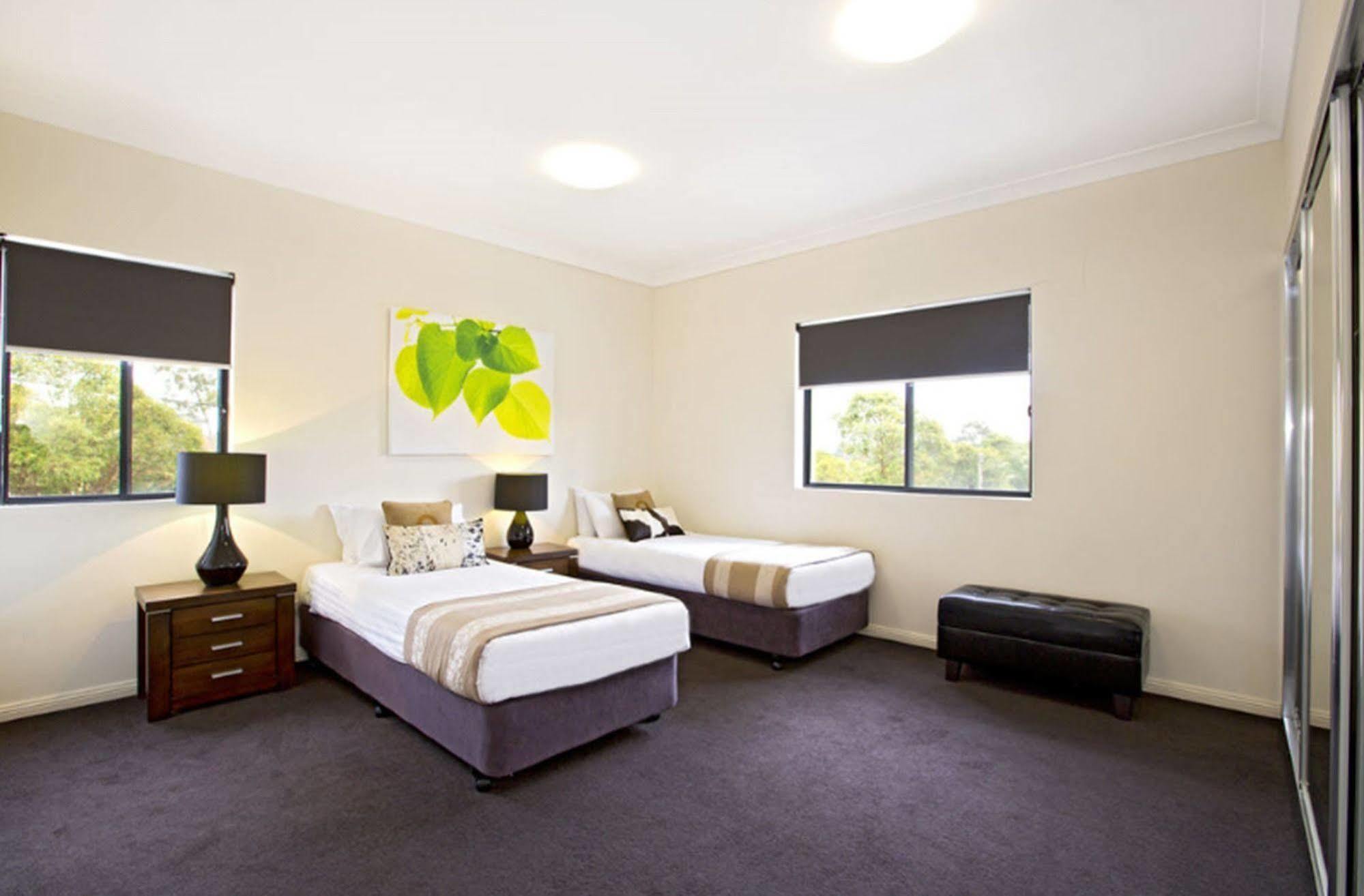 Astina Serviced Apartments - Central Penrith Esterno foto